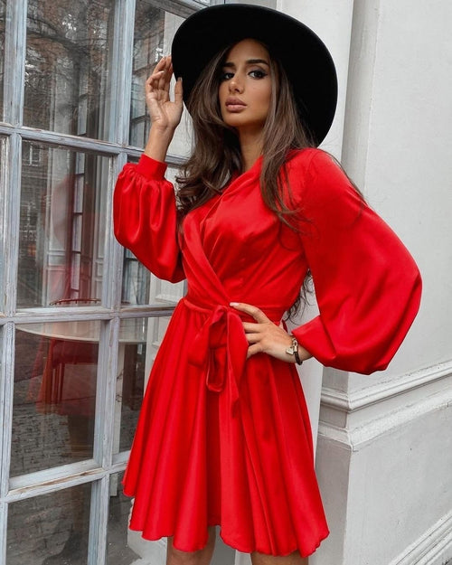 Rochie din satin fin, eleganta, pentru petreceri sau evenimente elegante, domnisoare de onoare.