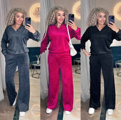 Trening Zali dama disponibil in mai multe culori, set doua piese din catifea moale si confortabila